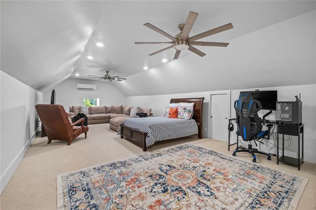 11964 Long Acres Drive, Bentonville, AR 72713