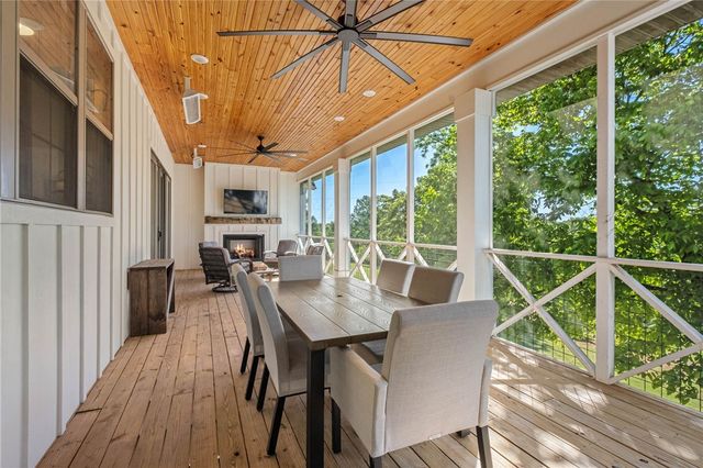 11964 Long Acres Drive, Bentonville, AR 72713