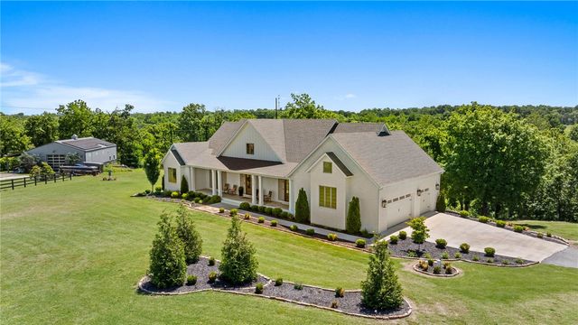 11964 Long Acres Drive, Bentonville, AR 72713