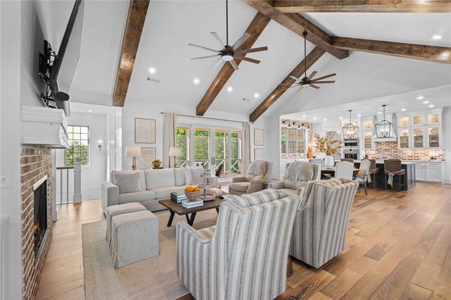 11964 Long Acres Drive, Bentonville, AR 72713