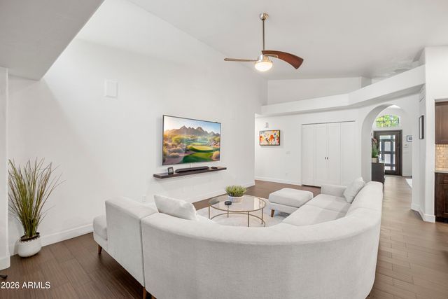 1711 W SPRINGFIELD Way, Chandler, AZ 85286