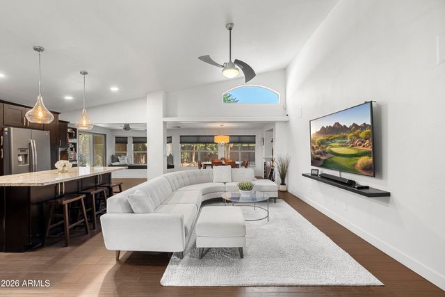 1711 W SPRINGFIELD Way, Chandler, AZ 85286