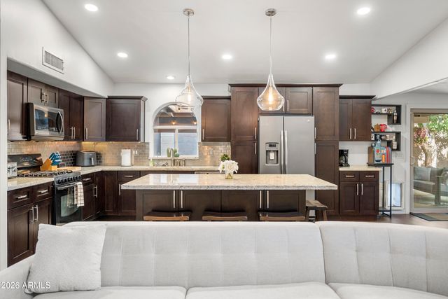 1711 W SPRINGFIELD Way, Chandler, AZ 85286