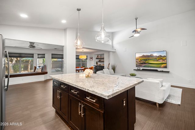 1711 W SPRINGFIELD Way, Chandler, AZ 85286