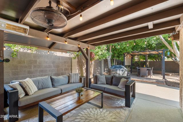 1711 W SPRINGFIELD Way, Chandler, AZ 85286