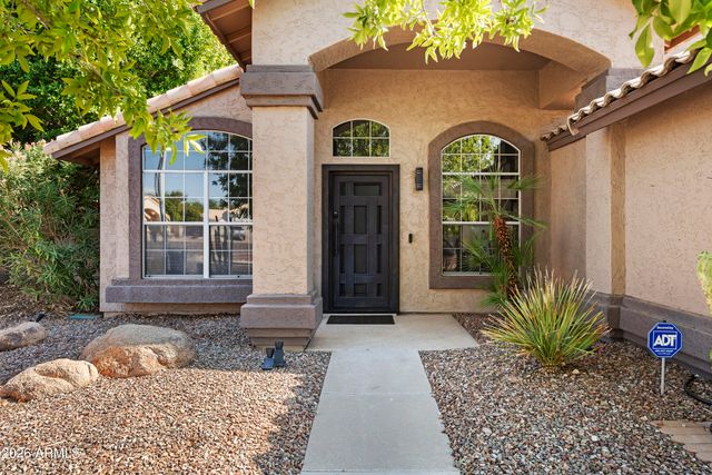 1711 W SPRINGFIELD Way, Chandler, AZ 85286
