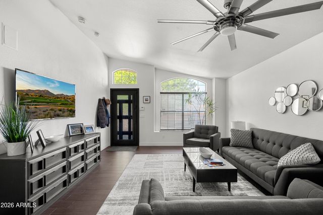 1711 W SPRINGFIELD Way, Chandler, AZ 85286