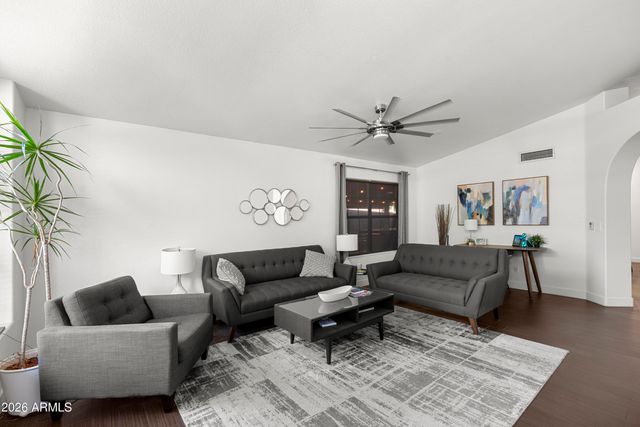1711 W SPRINGFIELD Way, Chandler, AZ 85286