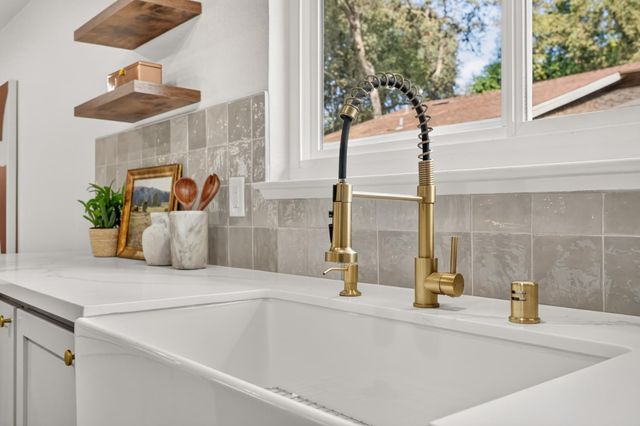 2694 King Edward Dr, El Dorado Hills, CA 95762