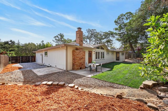 2694 King Edward Dr, El Dorado Hills, CA 95762