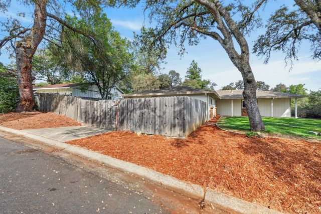 2694 King Edward Dr, El Dorado Hills, CA 95762