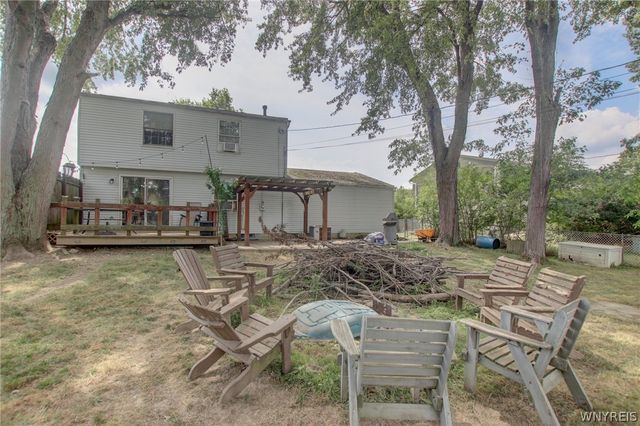 115 Theresa Court, West Seneca, NY 14224