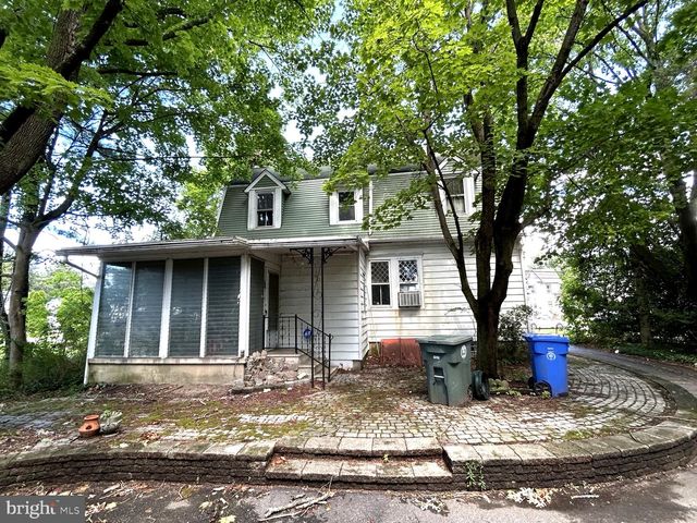 23 S DELSEA DR, Glassboro, NJ 08028