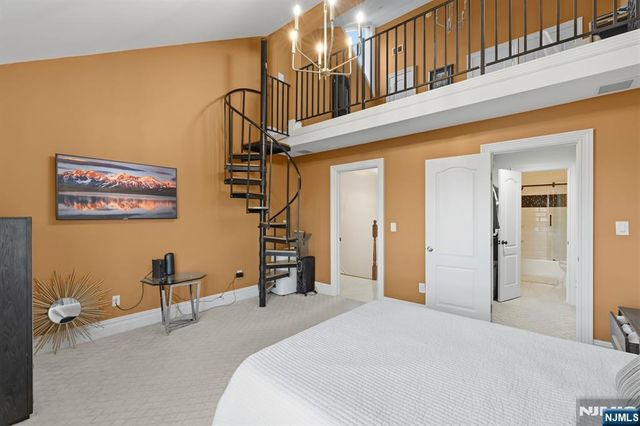 101 Route 5 304, Edgewater, NJ 07020