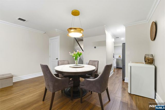 101 Route 5 304, Edgewater, NJ 07020