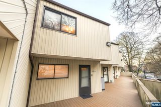 101 Route 5 304, Edgewater, NJ 07020
