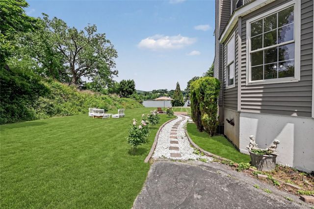 243 Kings Ferry Road, Verplanck, NY 10596