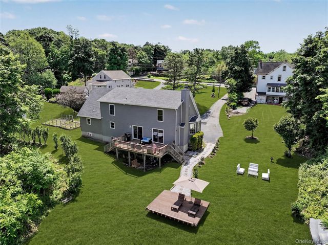 243 Kings Ferry Road, Verplanck, NY 10596