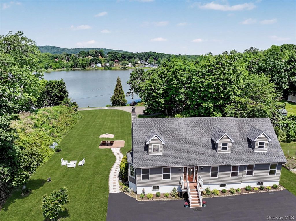 243 Kings Ferry Road, Verplanck, NY 10596 — exterior