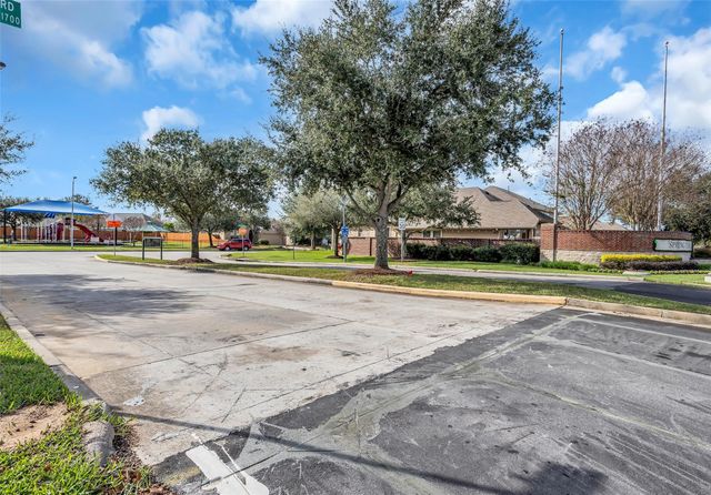 21830 Saragosa Pond Lane, Spring, TX 77379