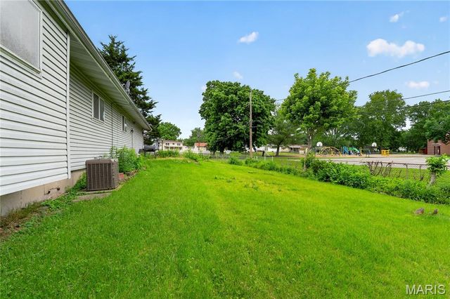 1245 Verlene Drive, Florissant, MO 63031