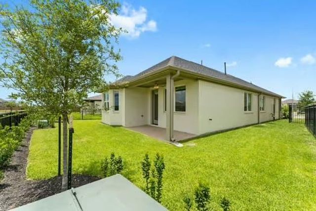 724 Lake Lacosta Drive, Katy, TX 77493