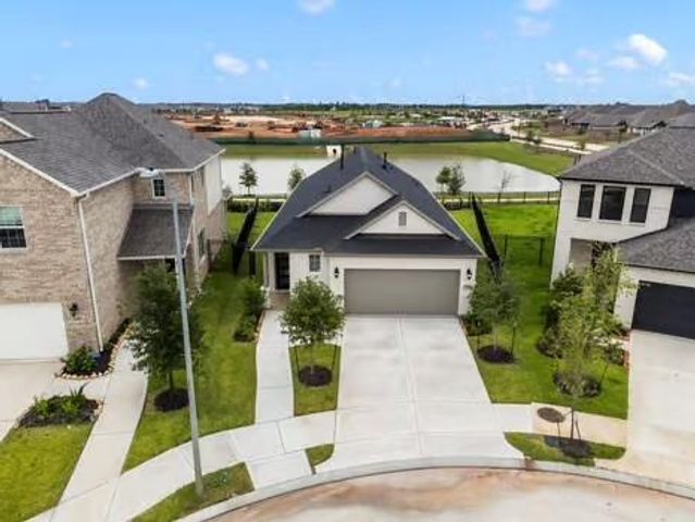 724 Lake Lacosta Drive, Katy, TX 77493