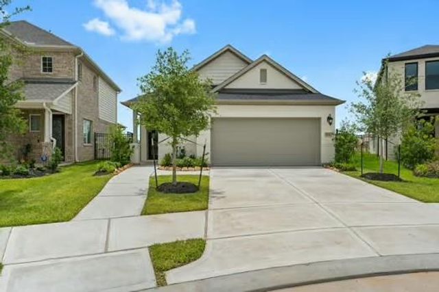 724 Lake Lacosta Drive, Katy, TX 77493