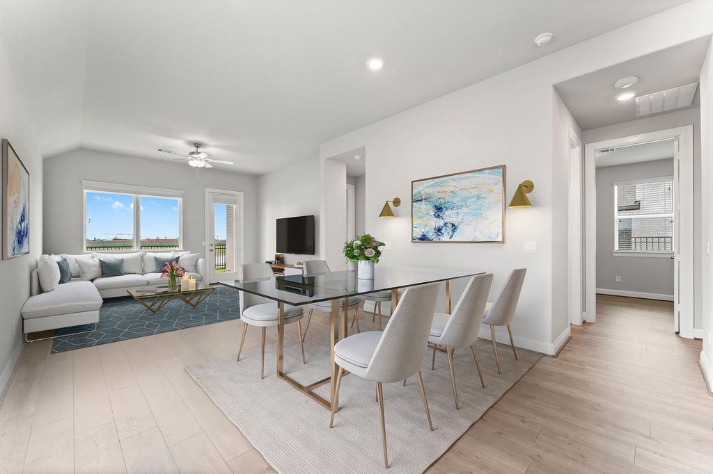 724 Lake Lacosta Drive, Katy, TX 77493