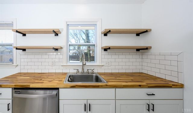 220 Chambers Street, Lynchburg, VA 24501