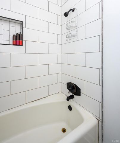 220 Chambers Street, Lynchburg, VA 24501