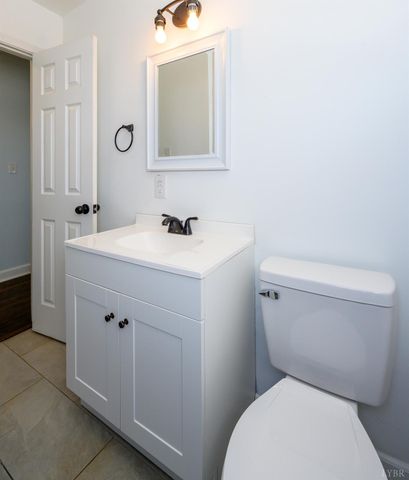 220 Chambers Street, Lynchburg, VA 24501