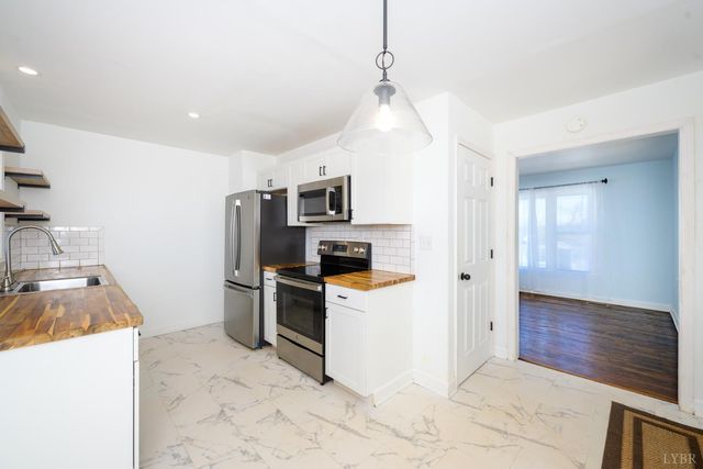 220 Chambers Street, Lynchburg, VA 24501