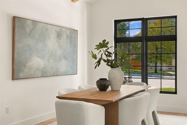 2502 Greenlawn PKWY, Austin, TX 78757