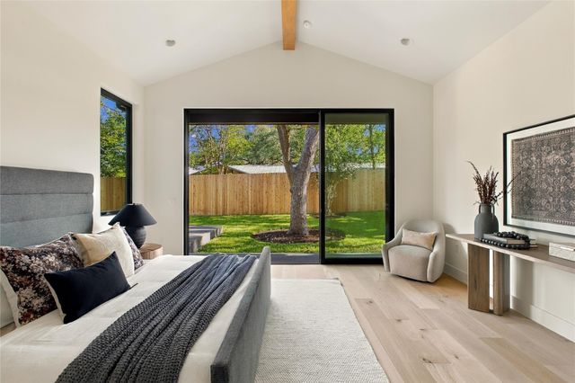 2502 Greenlawn PKWY, Austin, TX 78757