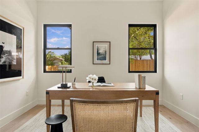 2502 Greenlawn PKWY, Austin, TX 78757