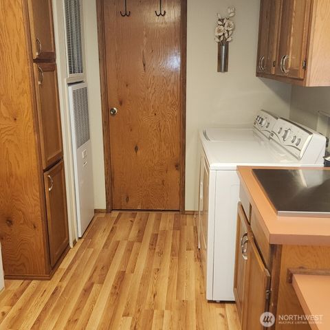 1402 22nd Street NE #503, Auburn, WA 98002