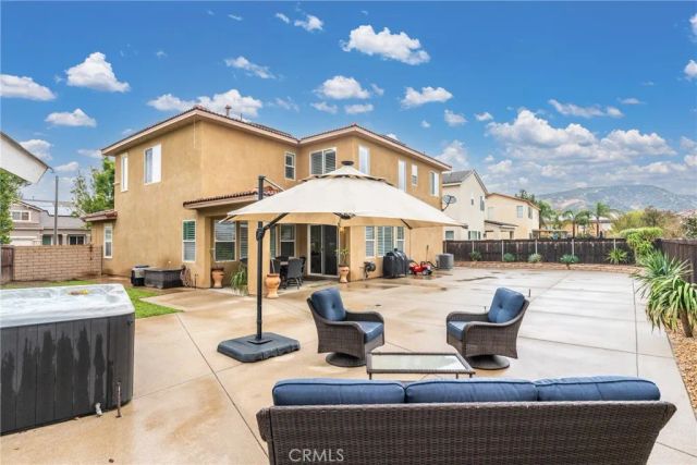 18225 Fetterbush, San Bernardino, CA 92407