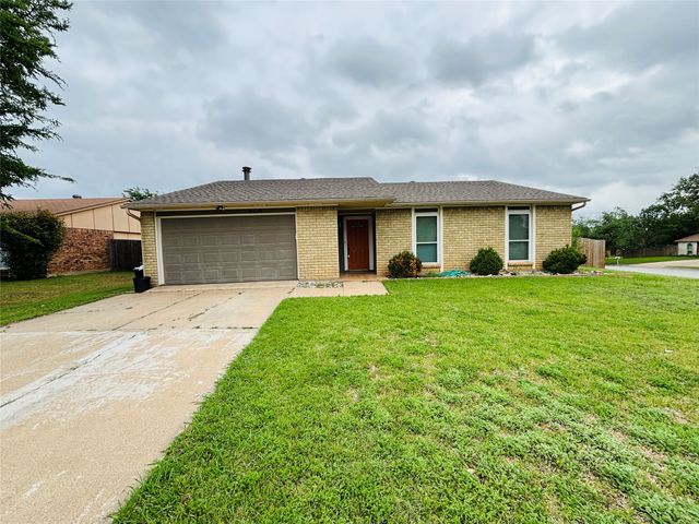 6420 Wakefield Road, North Richland Hills, TX 76182