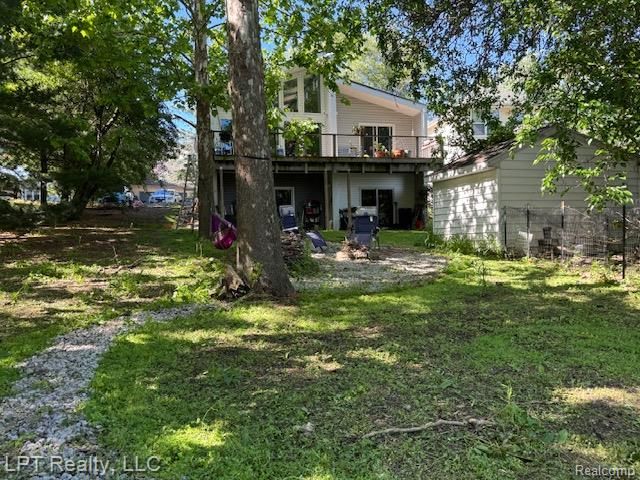 5868 Outer Drive, Bath, MI 48808