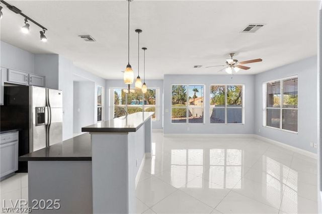 8104 Villa Finestra Drive, Las Vegas, NV 89128