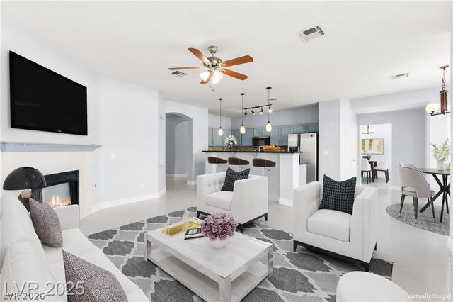 8104 Villa Finestra Drive, Las Vegas, NV 89128