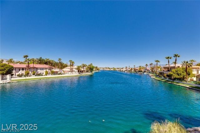 8104 Villa Finestra Drive, Las Vegas, NV 89128