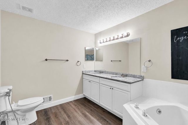 2907 Greenspire Court 2907, Toms River, NJ 08755