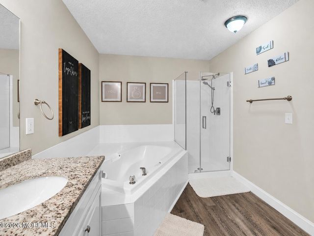 2907 Greenspire Court 2907, Toms River, NJ 08755