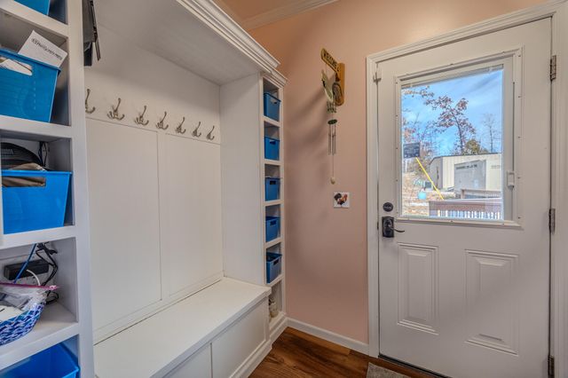 24960 Mcclurg Drive, Lebanon, MO 65536