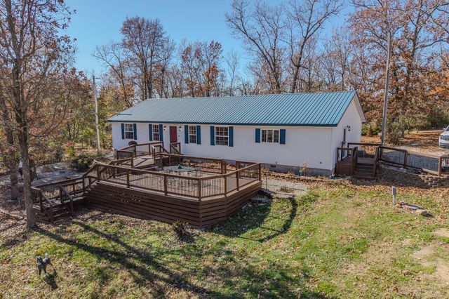 24960 Mcclurg Drive, Lebanon, MO 65536