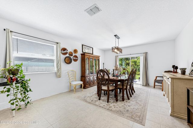 180 Dolphin Street SE, Palm Bay, FL 32909