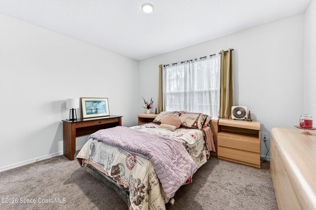 180 Dolphin Street SE, Palm Bay, FL 32909