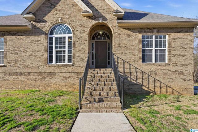 231 MAGNOLIA CIRCLE, Warrior, AL 35180